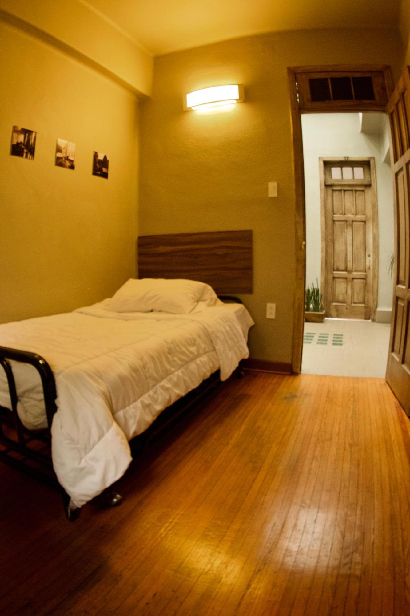 Frontera 49 Roma Norte Hostal Мехіко Екстер'єр фото